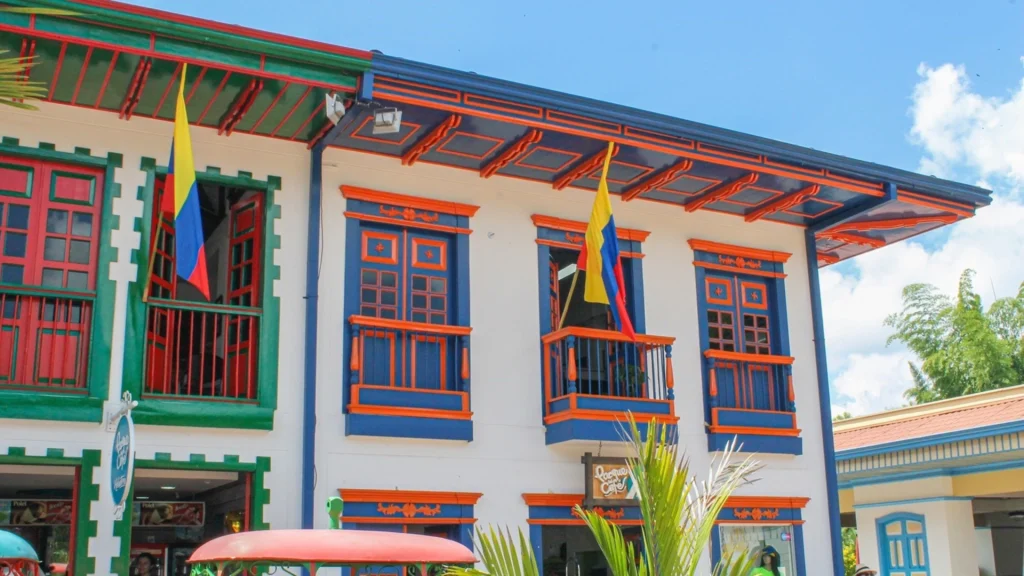 Excursión Terrestre Al Eje Cafetero Desde Medellín, ¡Empaca tu maleta y vámonos el viernes 27 de junio de 2025!