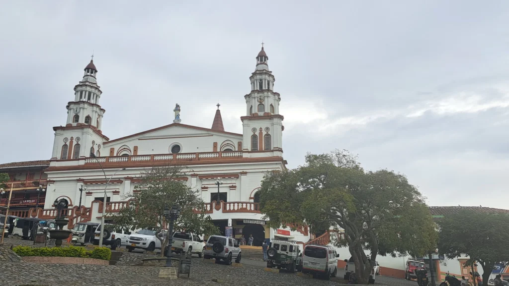 Descubre El Amanecer, Urrao Paraiso Escondido, ¡Atrévete y viajemos el sábado 21 de marzo de 2026!